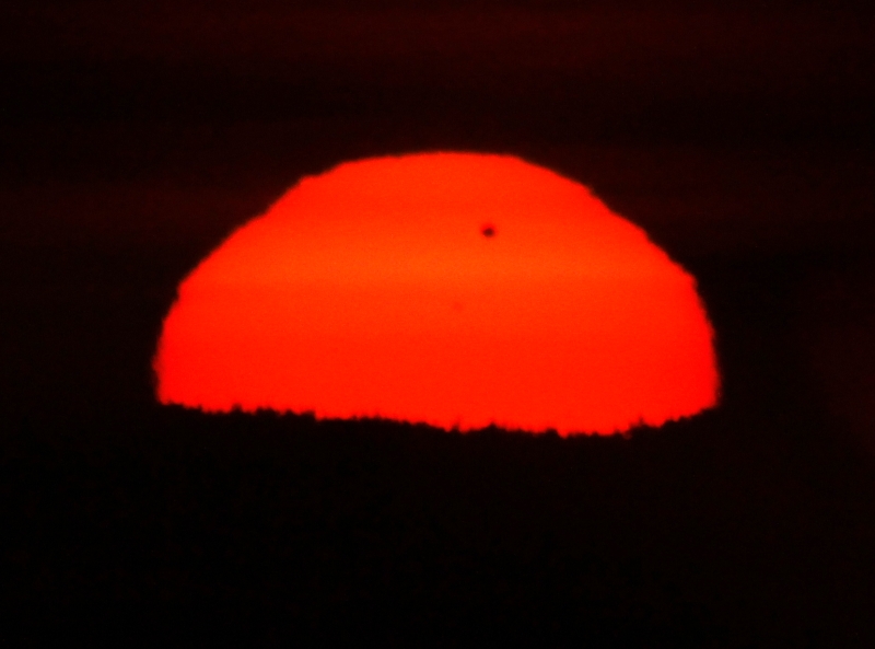 venustransit-06-06-12-a